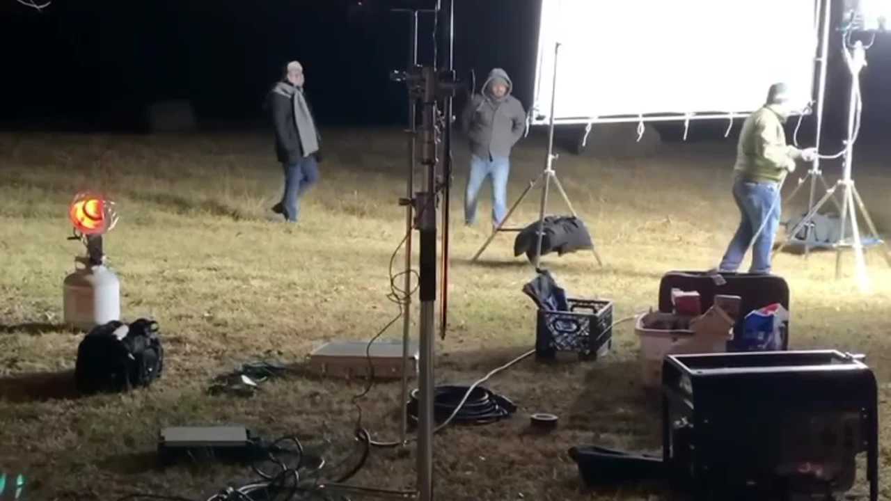 BEHIND THE SCENES OF HUNTING JESSICA