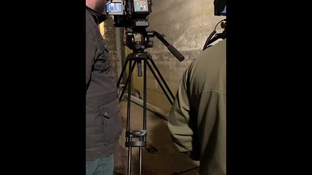BEHIND THE SCENES WITH HUNTING JESSICA