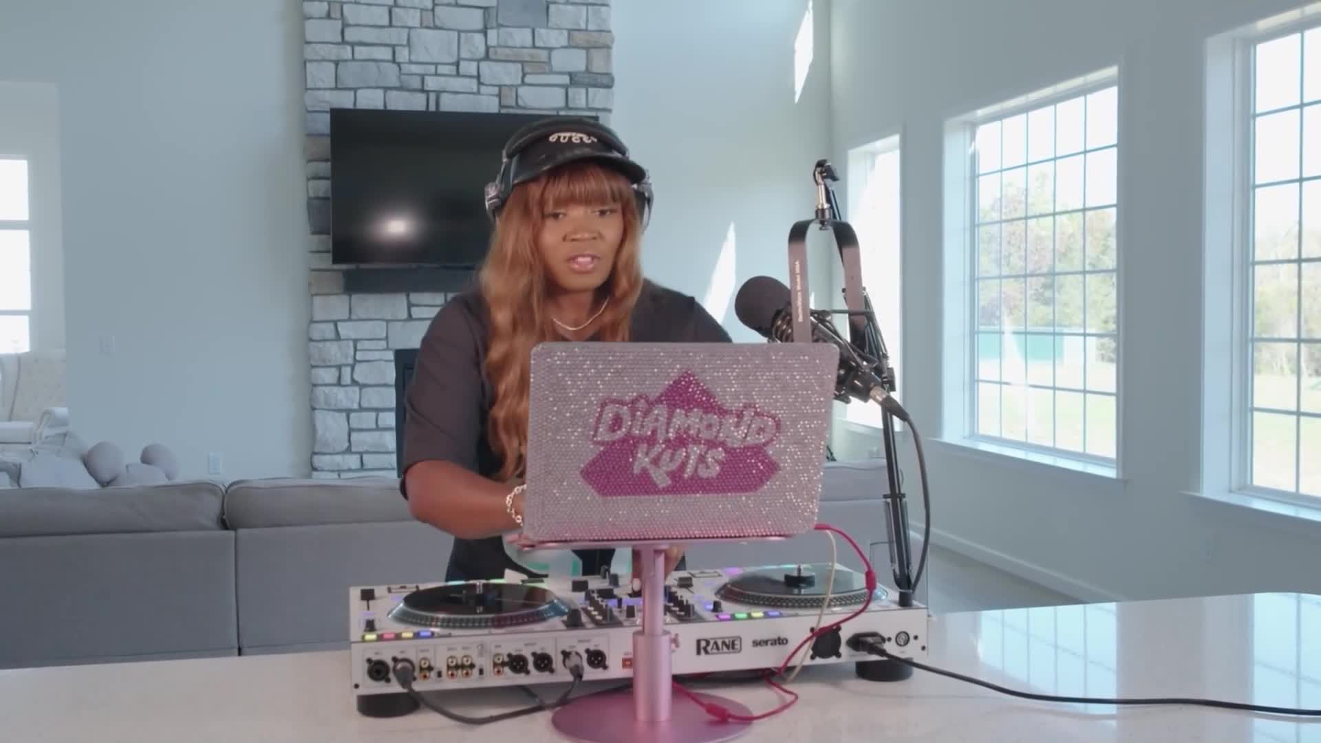 Gospel Classics & Praise Breaks Mix!!